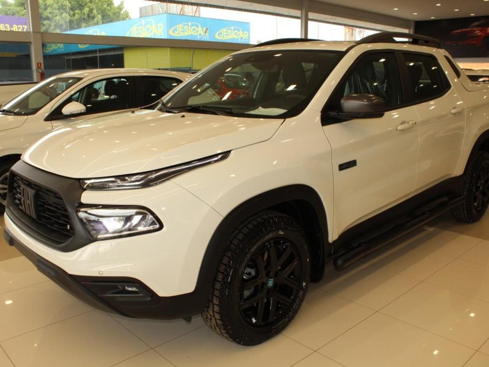 Fiat Toro Ultra CNPJ 2023