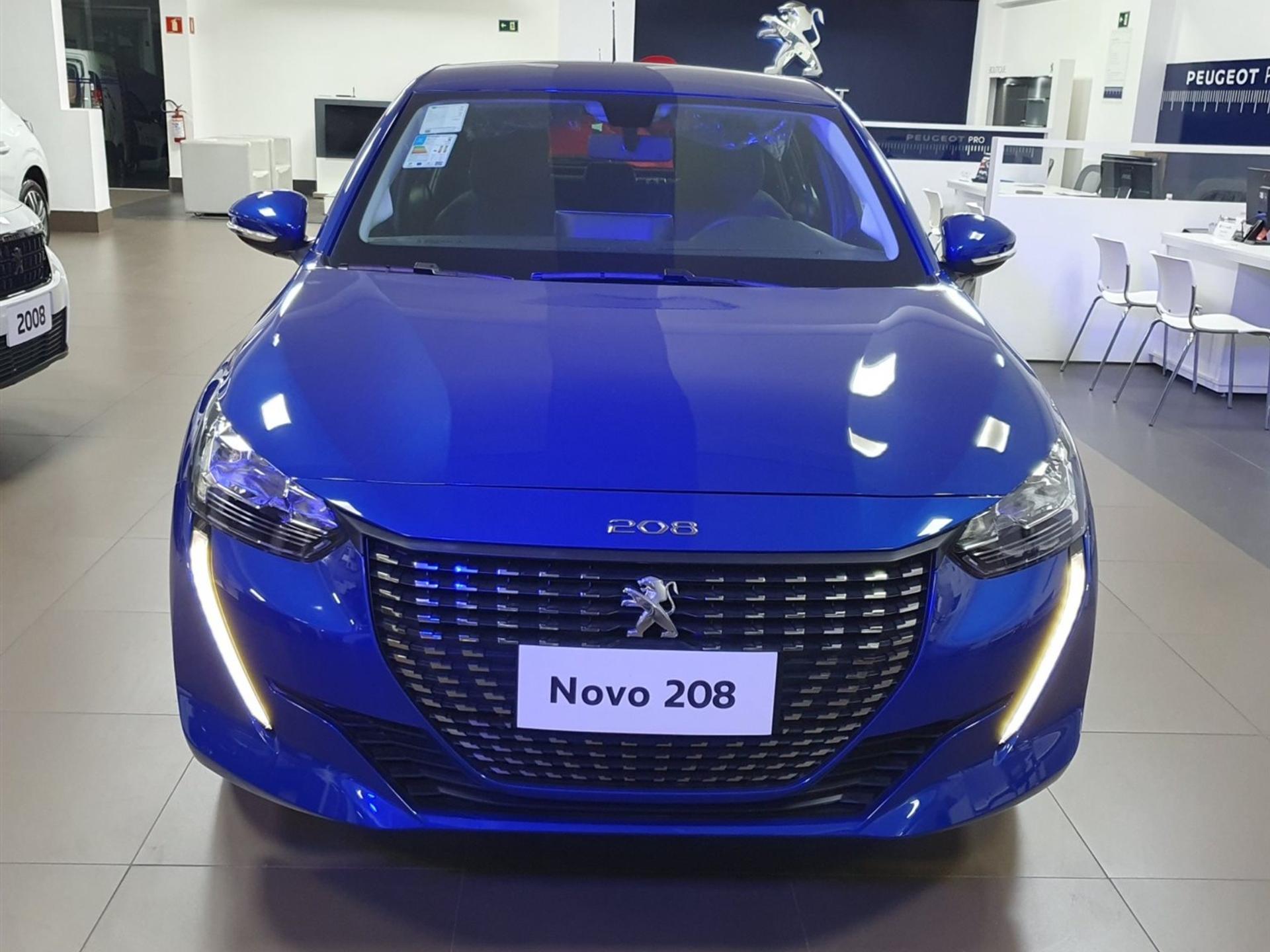 Peugeot 208 Style 2024