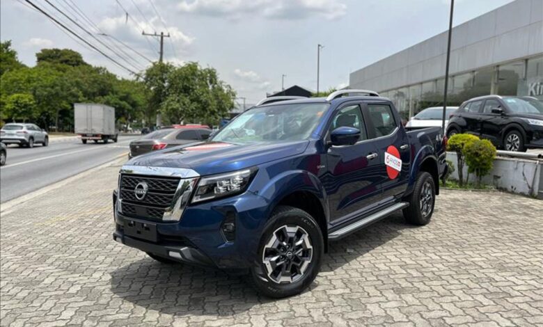 Nissan Frontier Platinum 2024