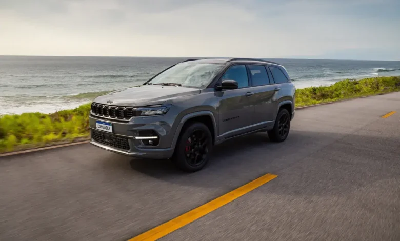 Jeep Commander Blackhawk 2025