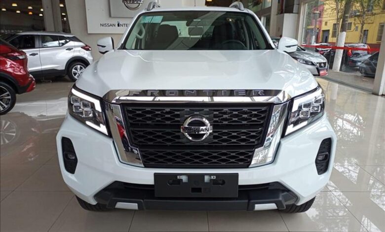 Nissan Frontier Platinum 2025