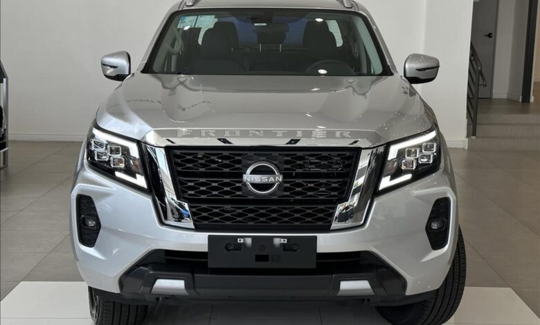 Nissan Frontier SE AT 2025