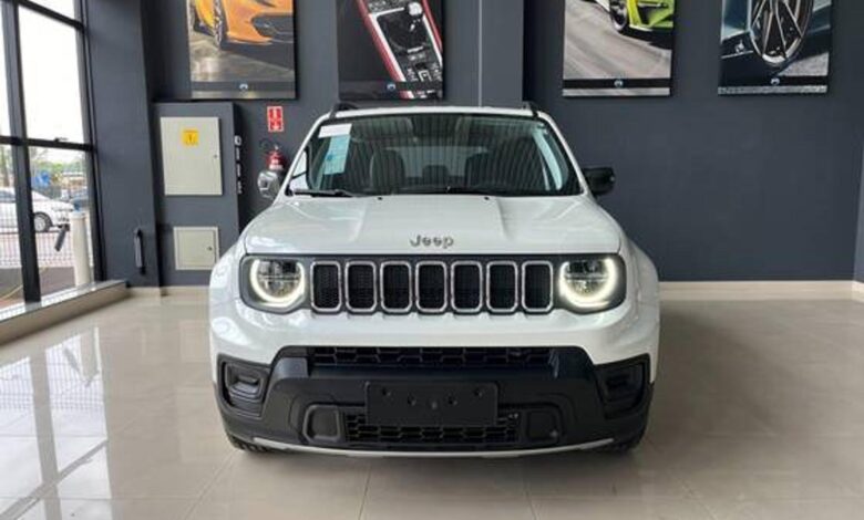 Jeep Renegade Sahara 2025