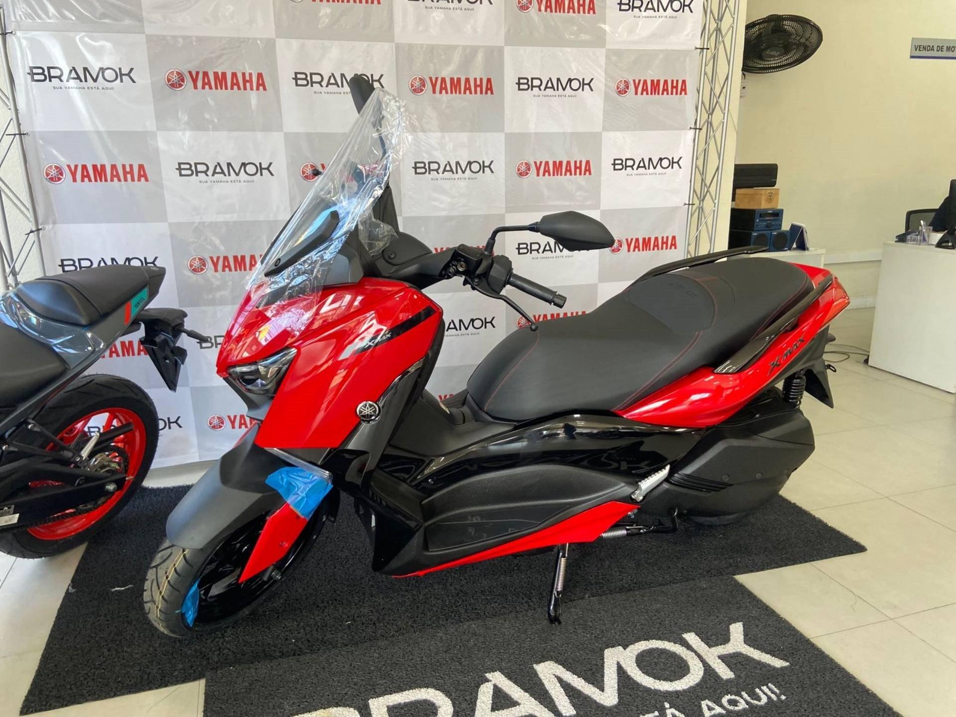 Yamaha Xmax 2024