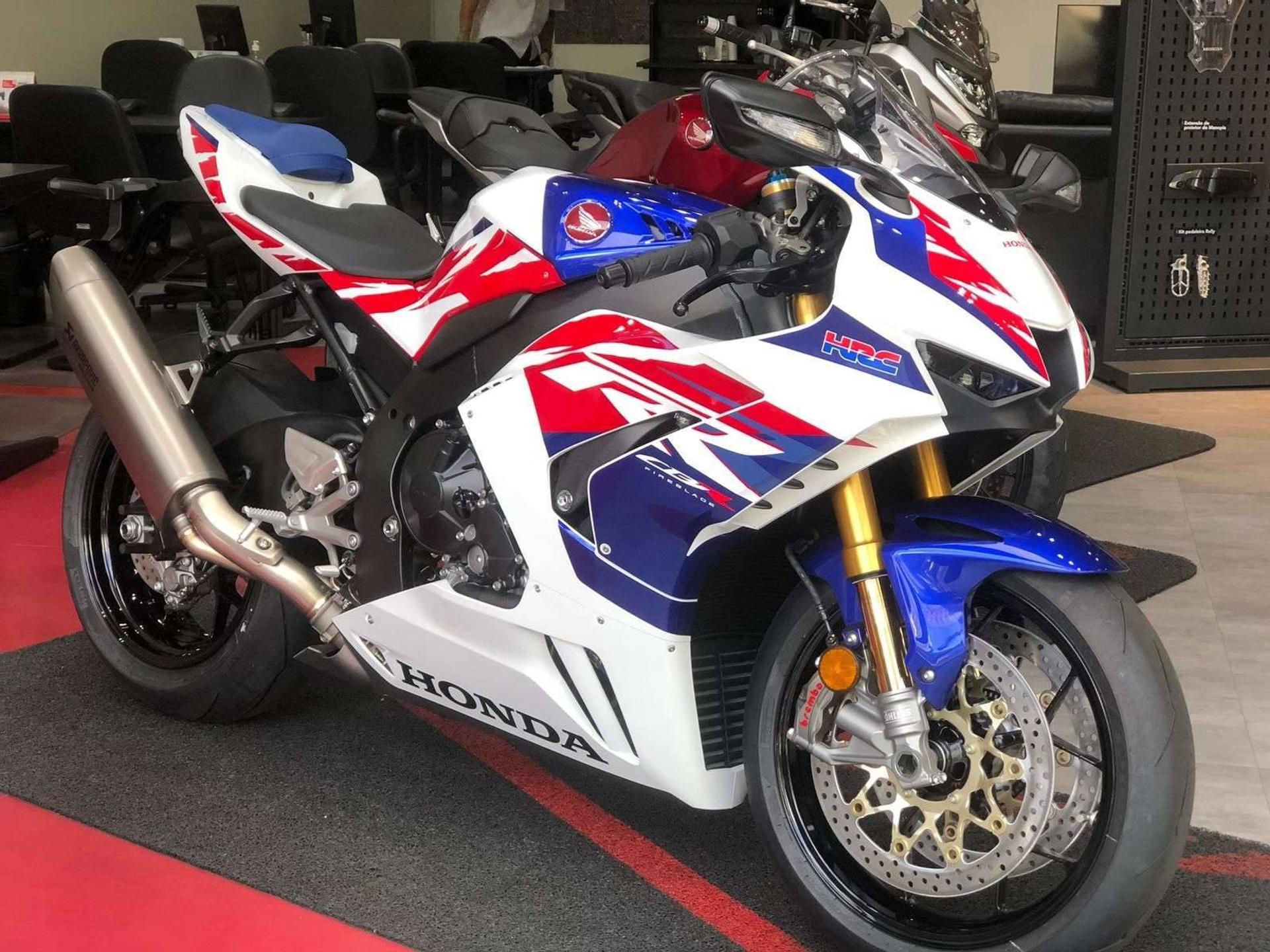 Honda CBR 1000RR-R Fireblade SP 2024