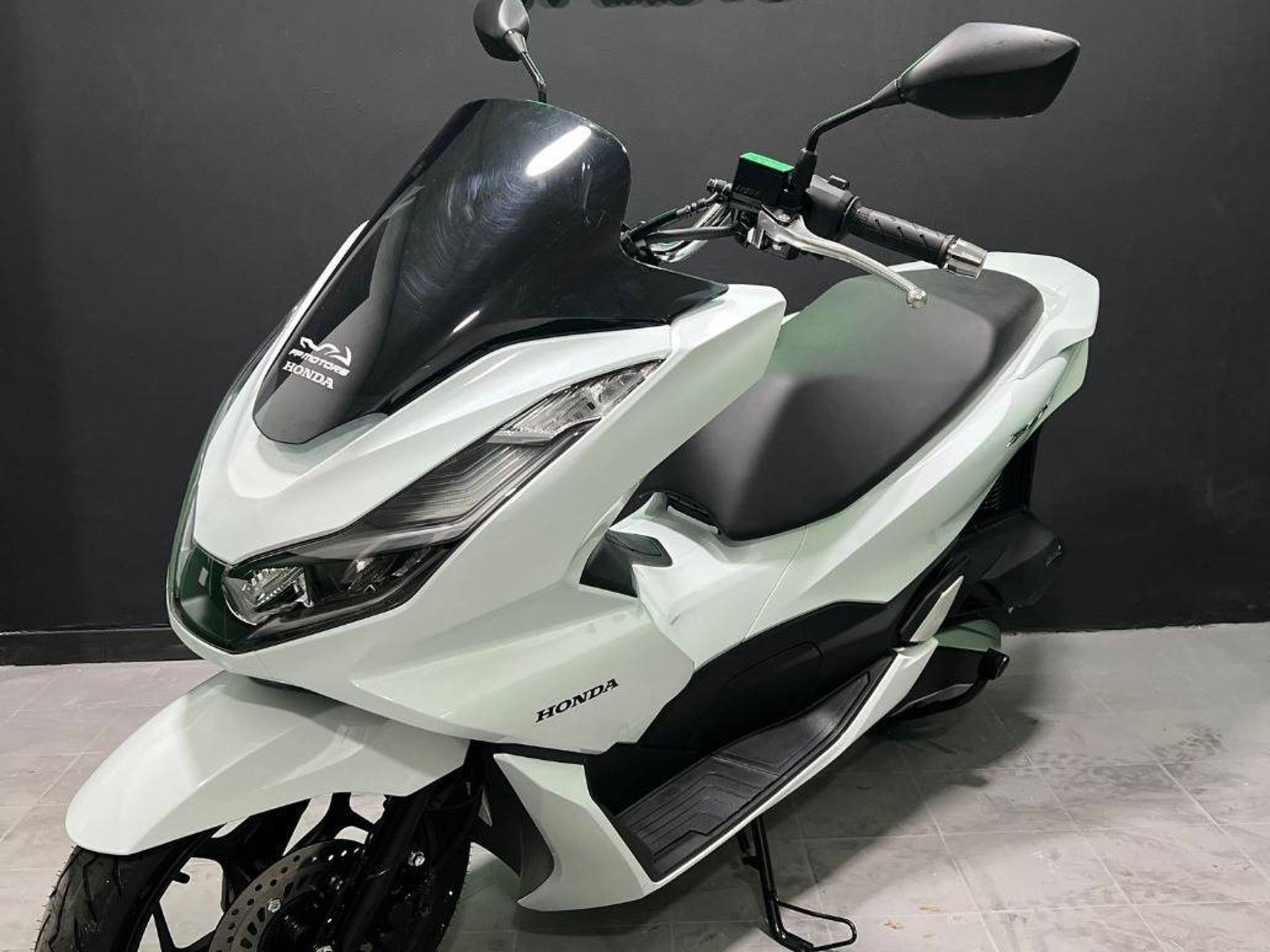 Honda PCX 2024