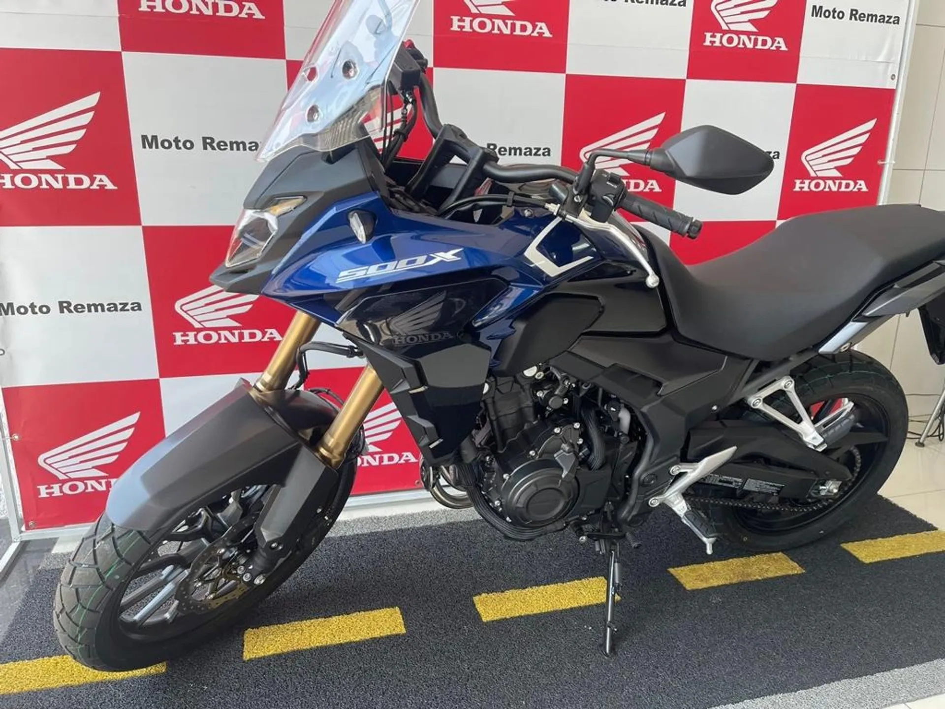 Honda CB 500X 2024