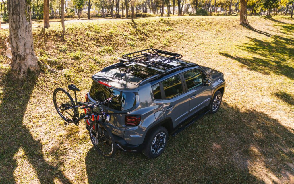 Suporte fixo de bicicleta no Jeep Renegade 2025